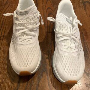 Saucony Kinvara 16 Running Shoes Size 11